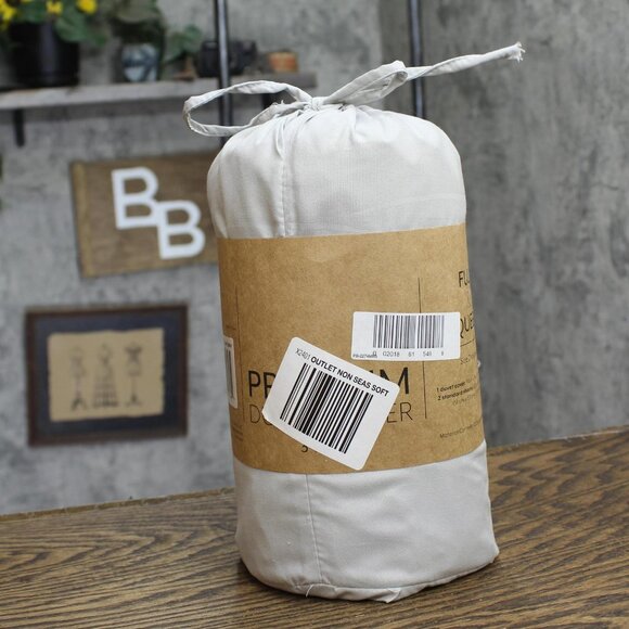 NWT Ienjoy Home Premium Ultra Soft Duvet Cover 3-Piece Set Light Gray Queen/Full - Picture 3 of 6